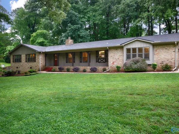 303 Lynn Dr, Madison, AL 35758