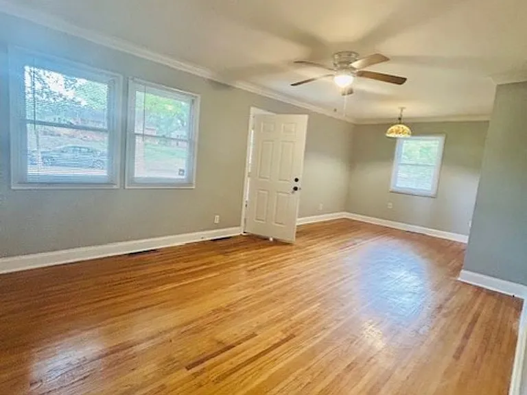 638 Vanderbrook Rd — Photo 16
