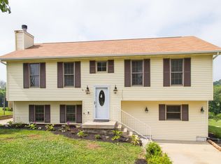 2287 Hochstrasser Rd, Fisherville, KY 40023