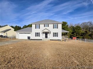 2604 Daniel Boone Ln, Hope Mills, NC 28348