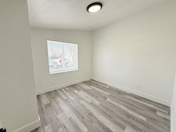 4th image of 3124 S 900 E #3128-B