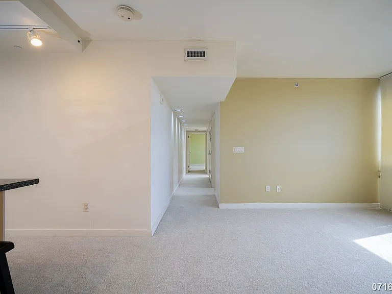 600 Queen St #2906 — Photo 11