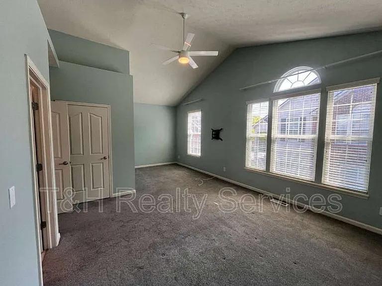 12691 Leah Ln — Photo 12