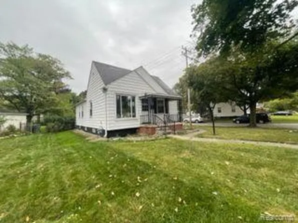 3173 Detroit St, Dearborn, MI 48124