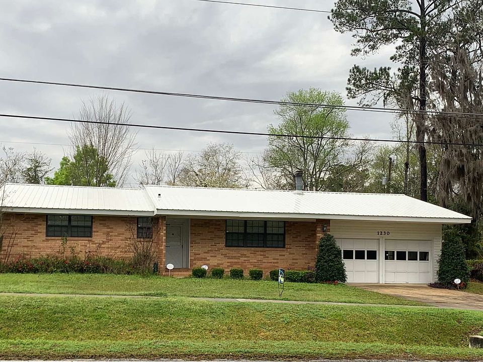 1st image of 1230 SW McFarlane Ave