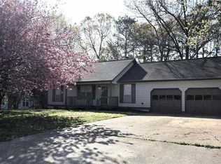 184 Brandywine Dr, Douglasville, GA 30134