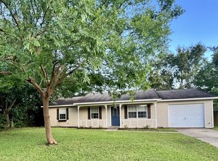 100 Periwinkle Ct, Taylor, AL 36301