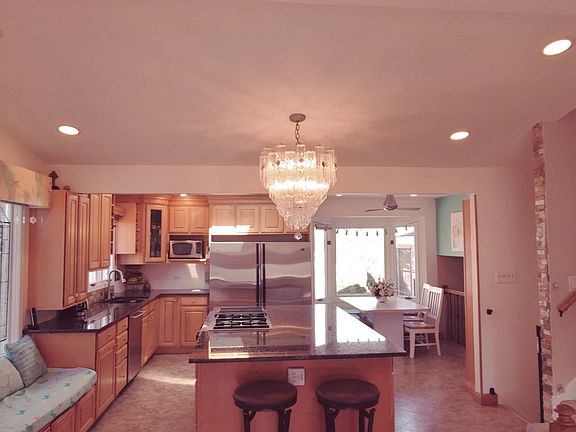3rd image of 8018 Meadow Ln