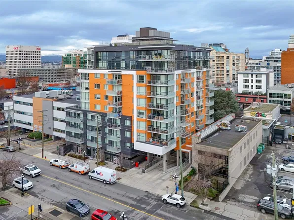 838 Broughton St #709, Victoria, BC V8W 1E4