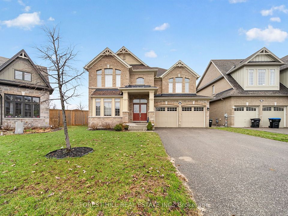1st image of 37 Rugman Cres