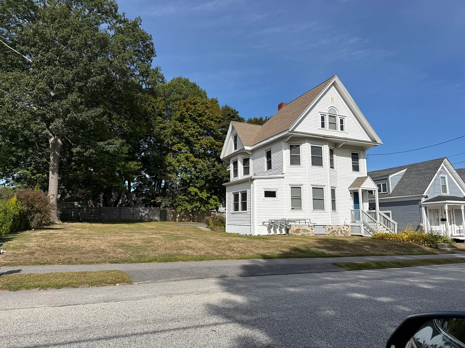 2 bed, $2,200 — Photo 2