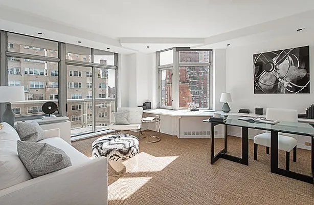 Sold by Sloane Square | media 5