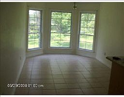 5th image of 4925 Forestwood Dr