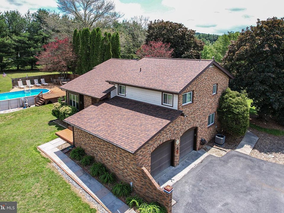 1st image of 3810 Akers Dr