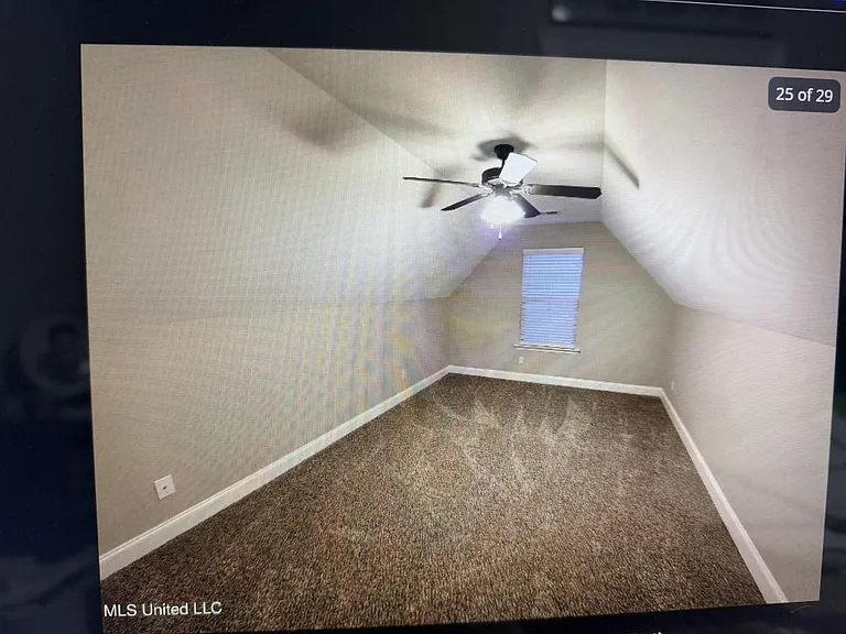 1107 Sabrina Dr — Photo 18