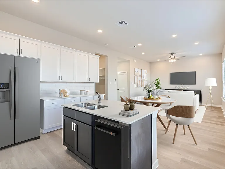 The Residences at Harrison Park — Photo 72