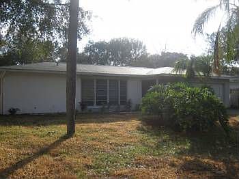 1st image of 2127 Poinciana Dr