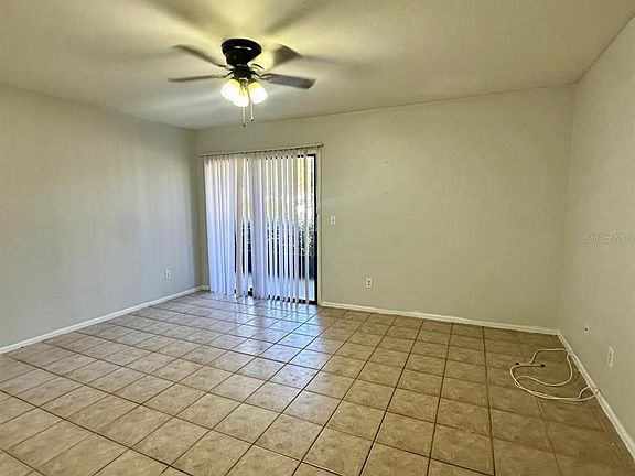 5th image of 2446 Oak Park Way #108