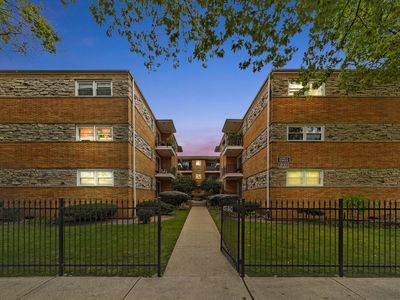 4337 N Kedvale Ave APT 2E, Chicago, IL, 60641