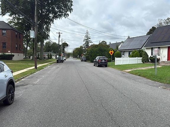 5th image of 7 Garfield St