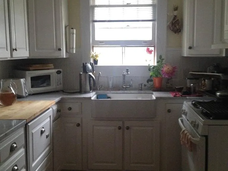 526 Oakland Ave #D — Photo 3