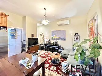 Rented by Level Group