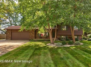 4175 Scarlet Oak Dr, Saginaw, MI 48603