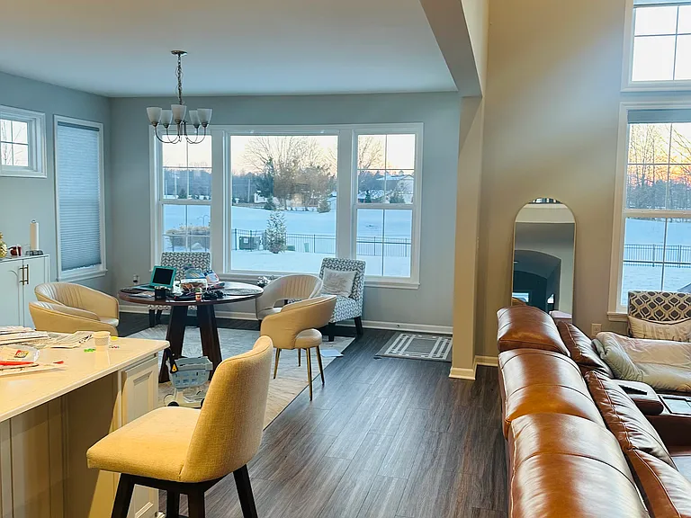 2886 Berlin Manor Dr — Photo 6