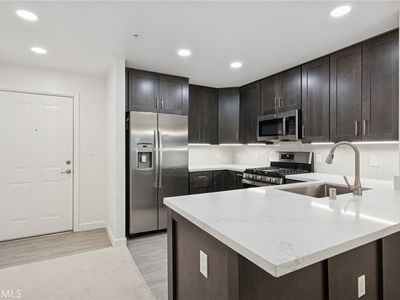 2202 Watermarke Pl, Irvine, CA, 92612