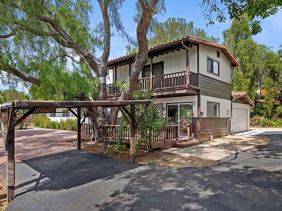 2nd image of 3855 Foothill Rd