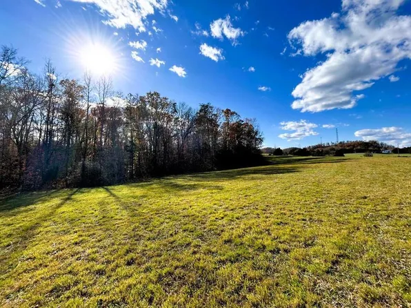8509 Tennessee #68, Tellico Plains, TN 37385