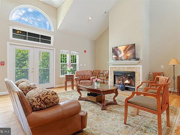 4th image of 3307 Wyndham Cir APT 2169