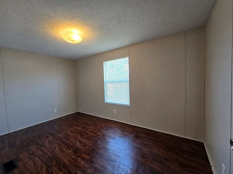 104 Dove Dr — Photo 28