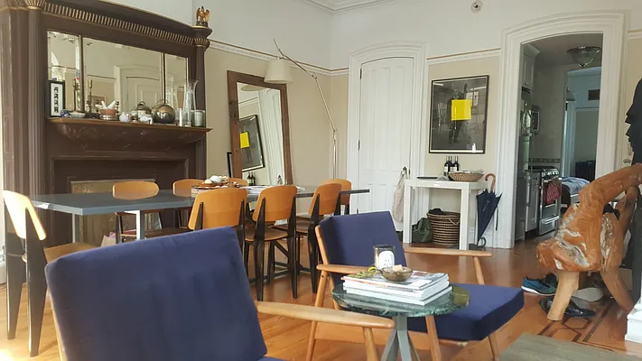 Rented by BLS Realty | media 21