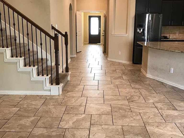 11075 Walts Run Ln — Photo 14