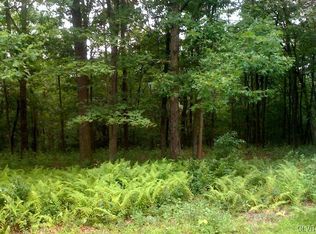Leisure Ln, Jim Thorpe, PA 18229