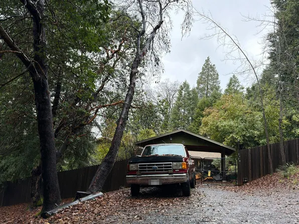 3128 Calico Pl, Georgetown, CA 95634