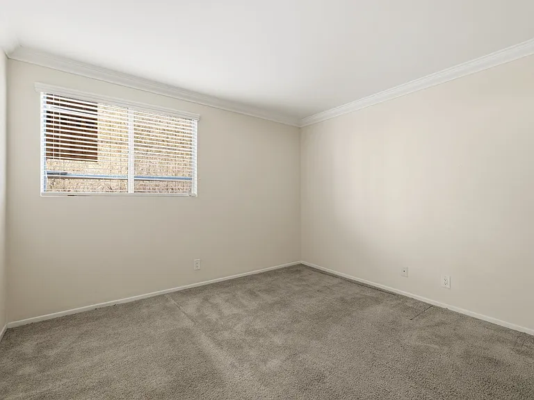 908 S Shenandoah St #103 — Photo 16