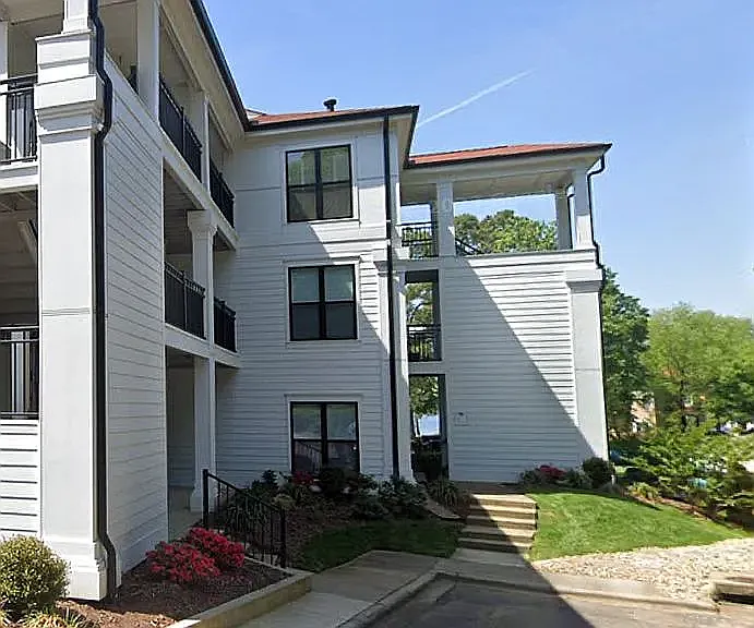 17811 Half Moon Ln — Photo 17