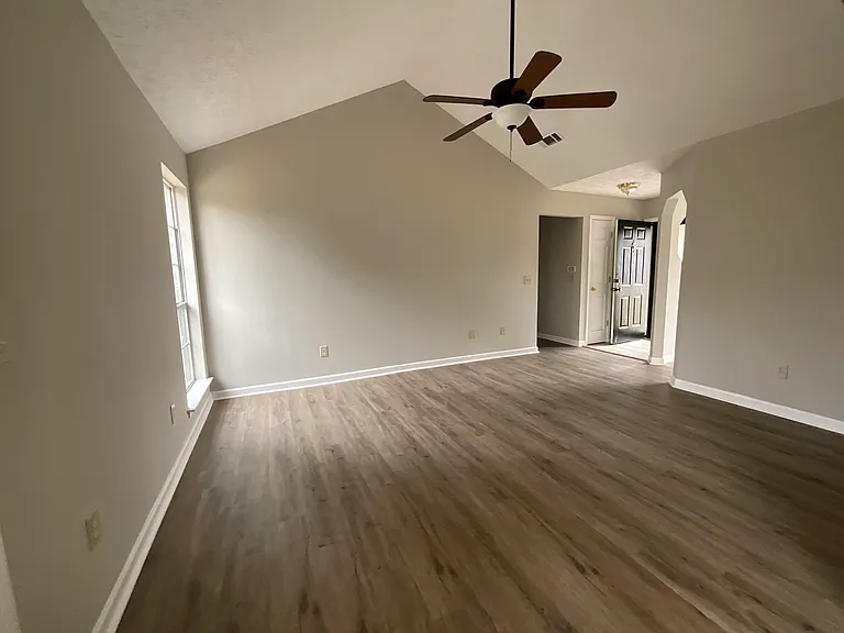 472 Fairchase Ct — Photo 12