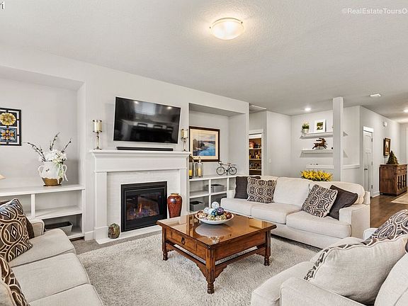 5th image of 4756 S 19th St