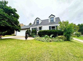 3301 S 57th St, Milwaukee, WI 53219
