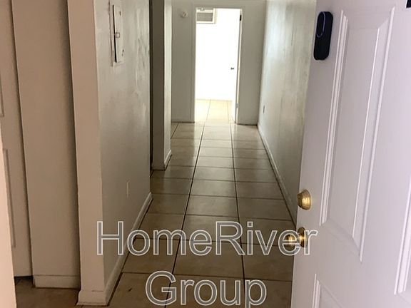 4th image of 8923 N 40th St APT 2