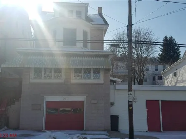 334 W Bertsch St, Lansford, PA 18232