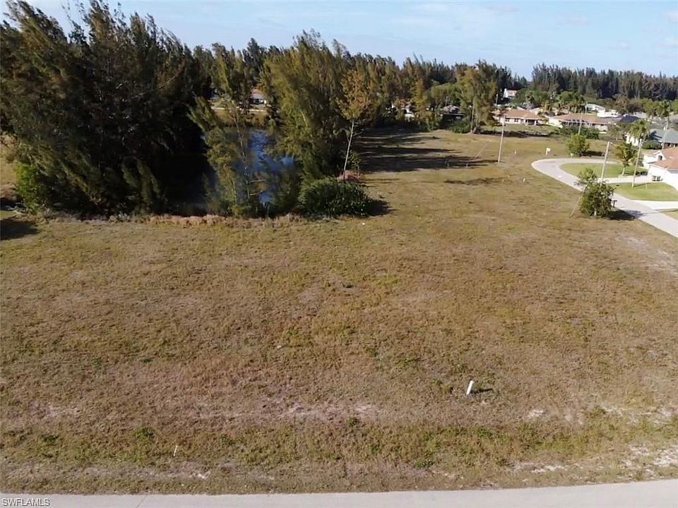 1st image of 1907 SW 12th Ln