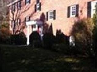 4 Powder House Ln APT 3, Manchester, MA 01944