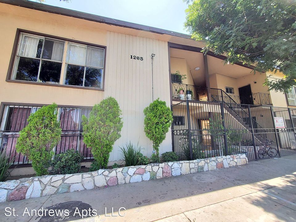 2nd image of 1265 N Saint Andrews Pl #16