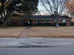 605 E Park Ave, Greenwood, MS 38930