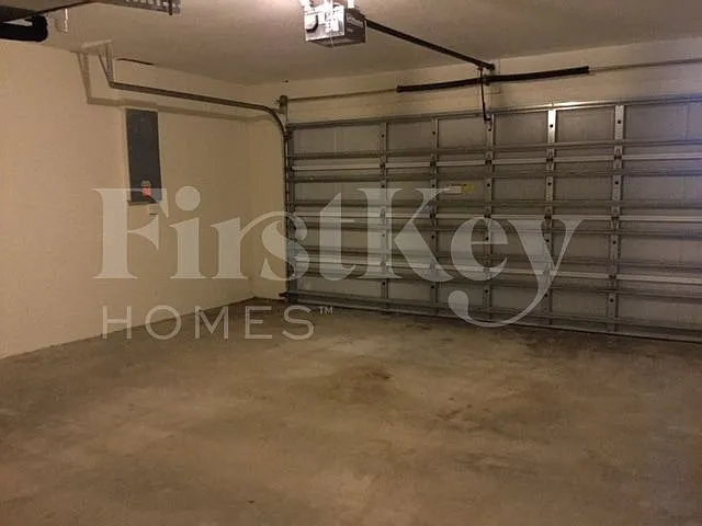 314 NE 17th St — Photo 13