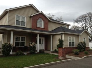 213 Trent Ter, Central Pt, OR 97502